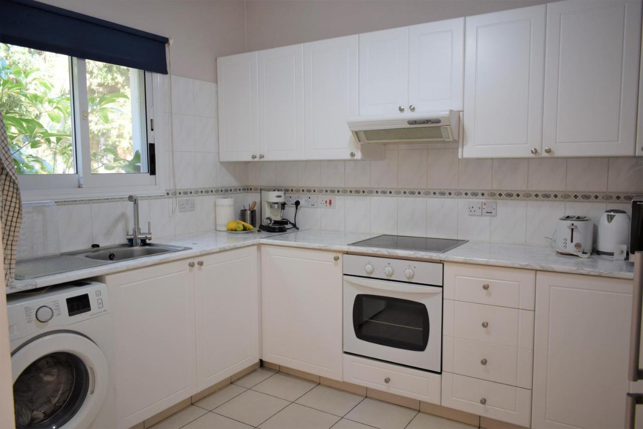 Townhouse In Paradise Gardens Πάφος Εξωτερικό φωτογραφία